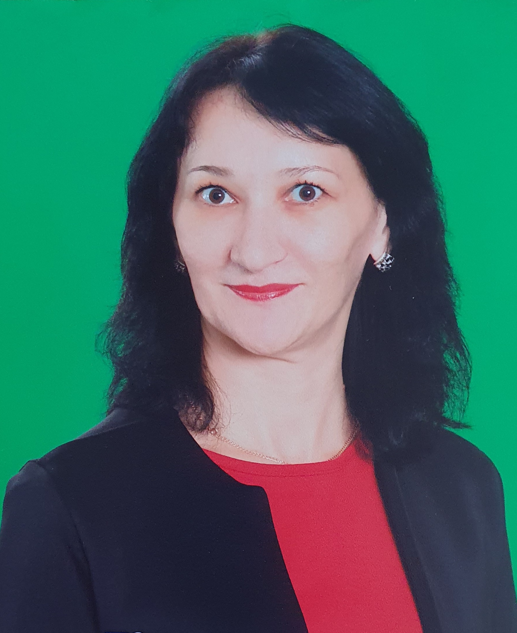Охтова Марина Газраиловна.